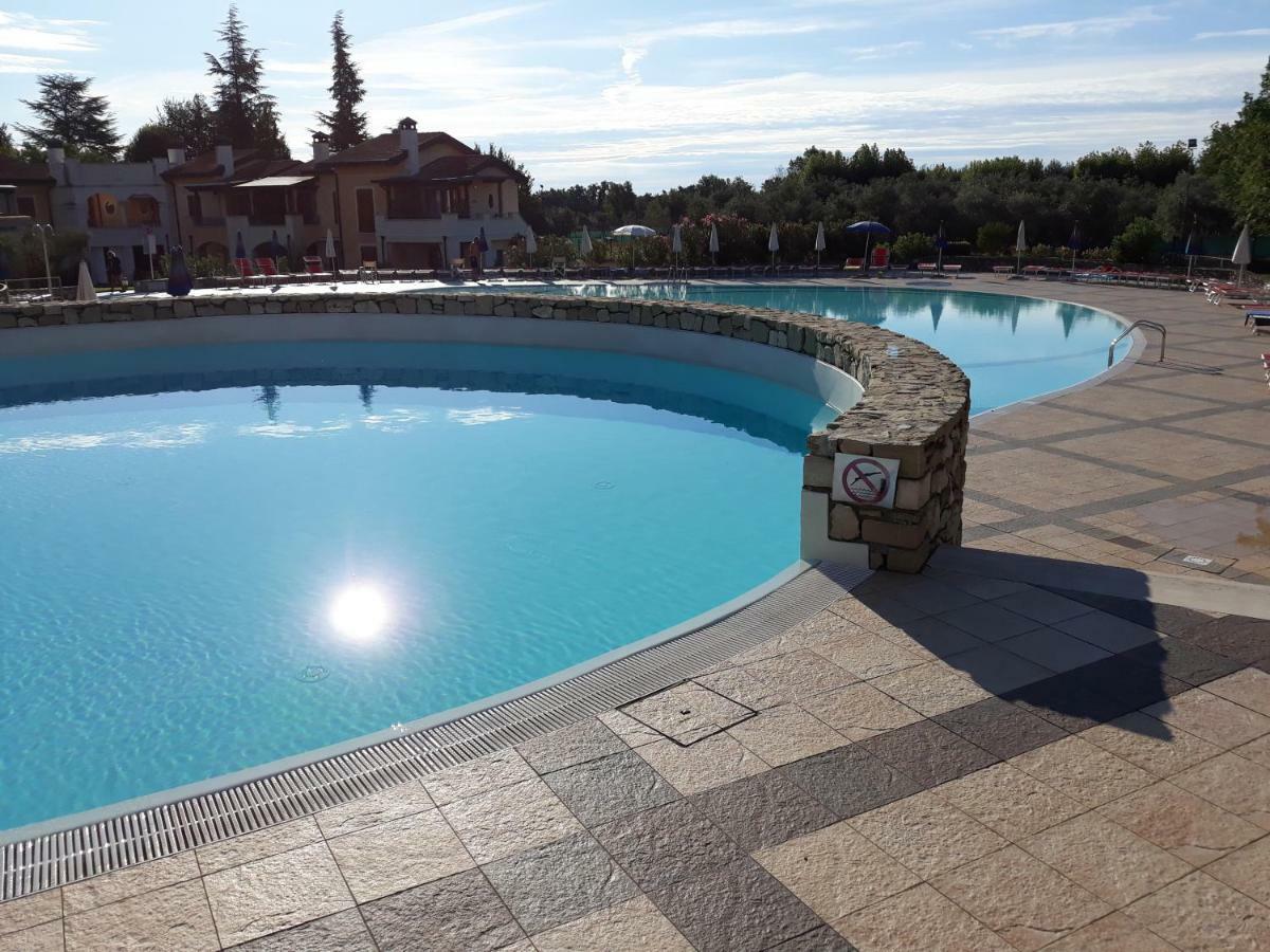 blu&green Appartment Manerba del Garda Eksteriør bilde