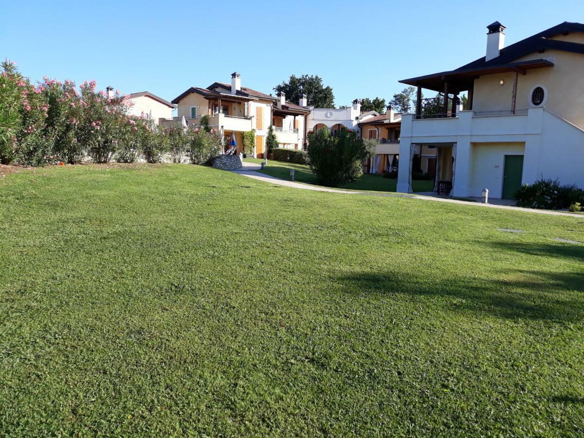 blu&green Appartment Manerba del Garda Eksteriør bilde
