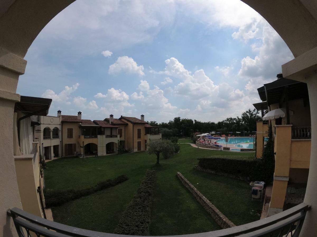 blu&green Appartment Manerba del Garda Eksteriør bilde